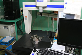 Coordinate measuring machine (CMM)